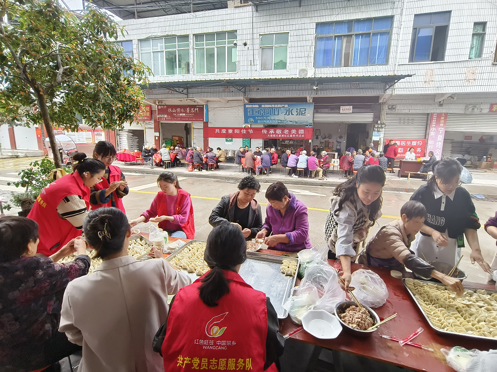 广元市旺苍县深化党建引领“包联共建” 破解社区治理“小马拉大车”突出问题